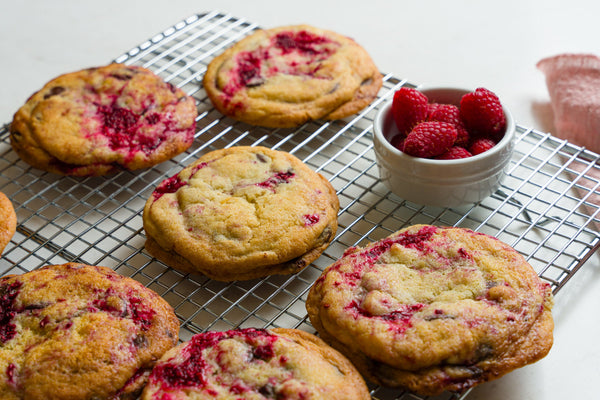 Sourdough Raspberry Chocolate Chip Cookies – Brod & Taylor Australia